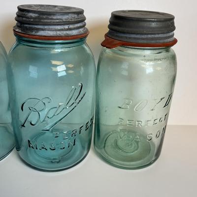 LOT 199: Antique/Vintage Canning Jars