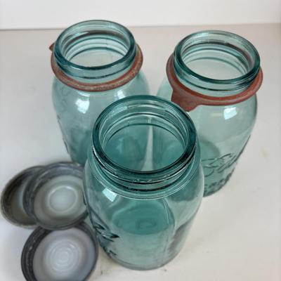 LOT 204: Antique/Vintage Canning Jars