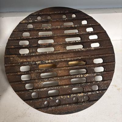 LOT 209: Cast Iron Griddles: Calphalon, Wagners