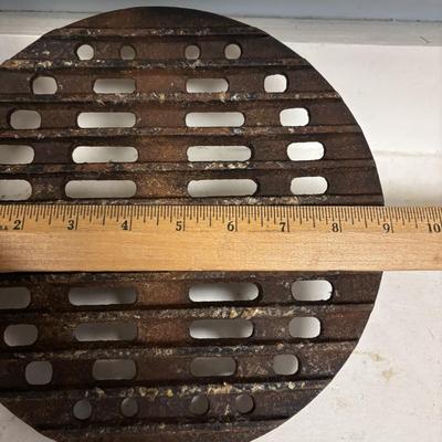 LOT 209: Cast Iron Griddles: Calphalon, Wagners