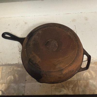 LOT 211: Lodge Cast Iron Pan & More