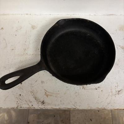 LOT 211: Lodge Cast Iron Pan & More