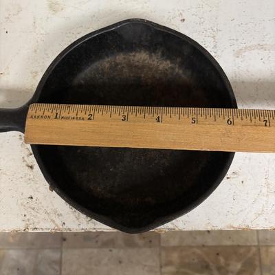 LOT 211: Lodge Cast Iron Pan & More