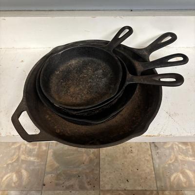 LOT 211: Lodge Cast Iron Pan & More