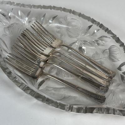 LOT 217: Mixed Flatware Collection: Fairfield, WM Rogers Wallace & Others