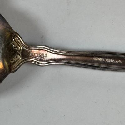 LOT 218: Mixed Collection of Wm Rodgers Flatware