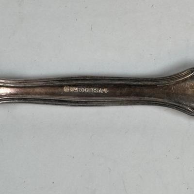LOT 218: Mixed Collection of Wm Rodgers Flatware