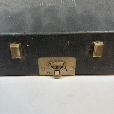 LOT 225: Vintage Royal Travel Typewriter