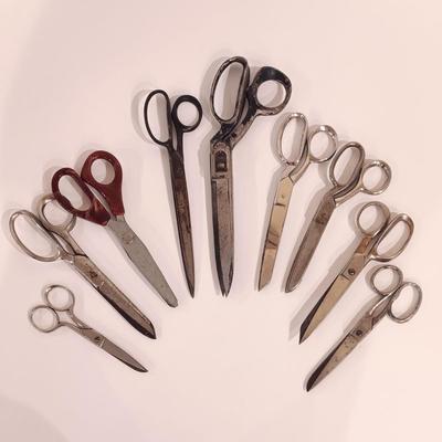 LOT 245: Vintage Scissors Collection