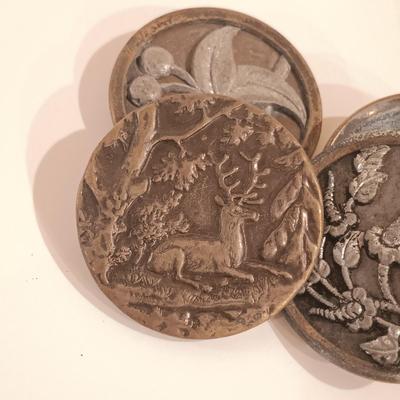 LOT 248: Antique Button Collection