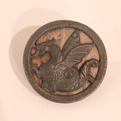 LOT 248: Antique Button Collection