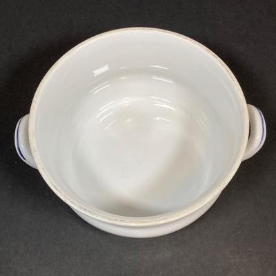 LOT 182: Vintage Mixing / Casserole Dishes - Pfaltzgraff Farmer's Market, Rorstrand Sweden Silja, Corning Ware and The Franklin Mint...