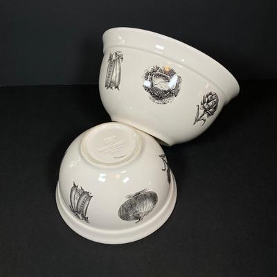 LOT 182: Vintage Mixing / Casserole Dishes - Pfaltzgraff Farmer's Market, Rorstrand Sweden Silja, Corning Ware and The Franklin Mint...