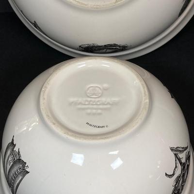 LOT 182: Vintage Mixing / Casserole Dishes - Pfaltzgraff Farmer's Market, Rorstrand Sweden Silja, Corning Ware and The Franklin Mint...
