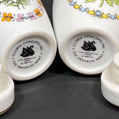 LOT 182: Vintage Mixing / Casserole Dishes - Pfaltzgraff Farmer's Market, Rorstrand Sweden Silja, Corning Ware and The Franklin Mint...
