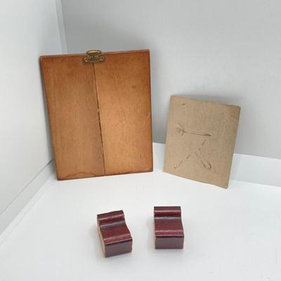 LOT 184: Vintage Collection - Celluloid Tape Measure (Camp, Le Jeune), Pin Cushion, Atlantic City Pill Holder, Perfume Bottle, Mabel...