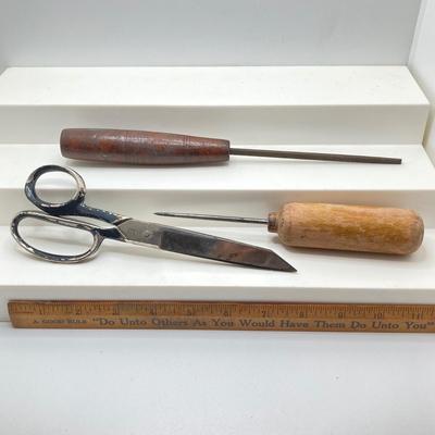 LOT 189: Antique / Vintage Tools - J. Wiss & Sons, Newark NJ USA 13.5 Inch Tailor Scissors, Hand Pick and File with Wiss Trimline...
