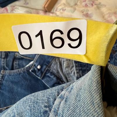 Men' Vintage Levi's & Shepler's Lot - Jackets, Vest, Sherpa