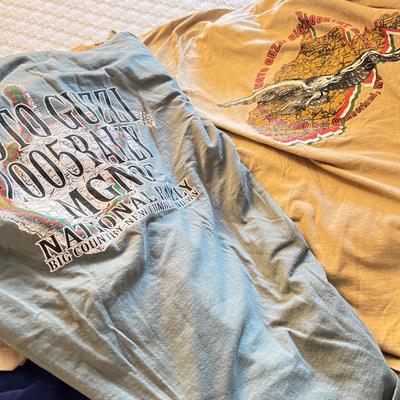 Over 40 Vintage Contemporary T-Shirts, Tshirts