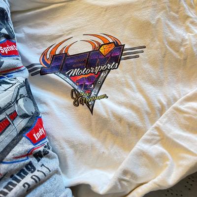 Over 40 Vintage Contemporary T-Shirts, Tshirts