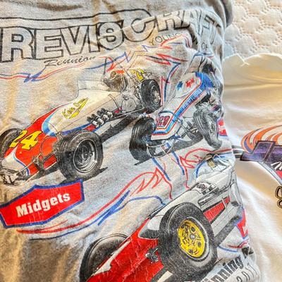 Over 40 Vintage Contemporary T-Shirts, Tshirts