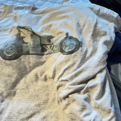 Over 40 Vintage Contemporary T-Shirts, Tshirts