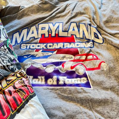 Over 40 Vintage Contemporary T-Shirts, Tshirts