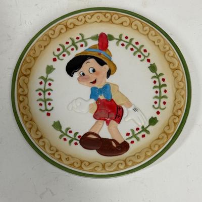Disney Commemorative Plate Golden Anniversary Pinocchio Bisque Porcelain