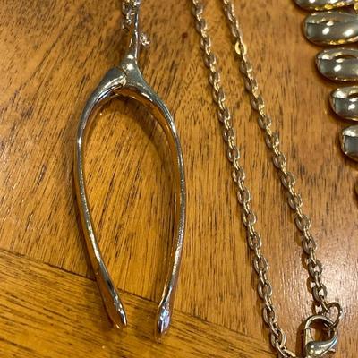 Misc gold tone jewelry and cameo