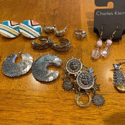 Post earrings lot