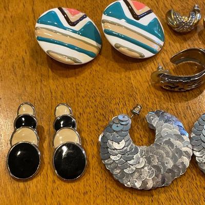 Post earrings lot