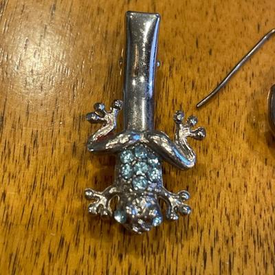 925 Mexico pendant, wine earrings and lizard clip