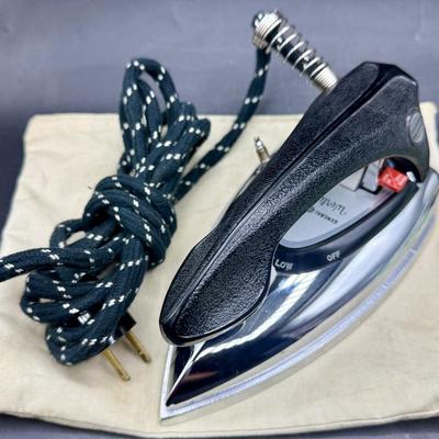 Vintage GE Electric Travel Iron