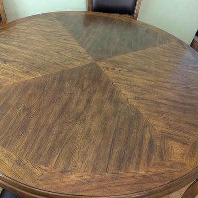 Round Dining Room Table With 4 Chairs with a Bottom Stretcher Shelf
