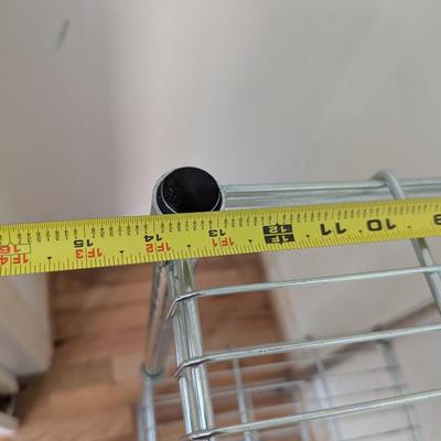 Metal 3 Tier Shelf With Wheels