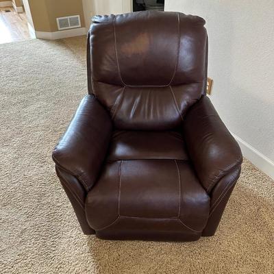 ASHLEY FURNITURE ELECTRIC LEATHER RECLINER