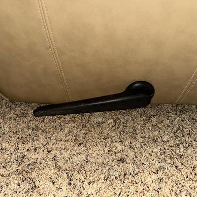 OVERSTUFFED COMFY RECLINER