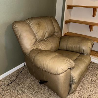 OVERSTUFFED COMFY RECLINER