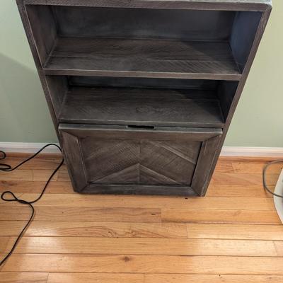 Shelving Unit With Bottom Shelf Folds Down