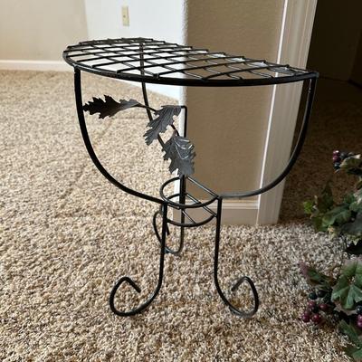 METAL HALF CIRCLE TABLE, WASH BOWL & PITCHER PLUS A FAUX PLANT