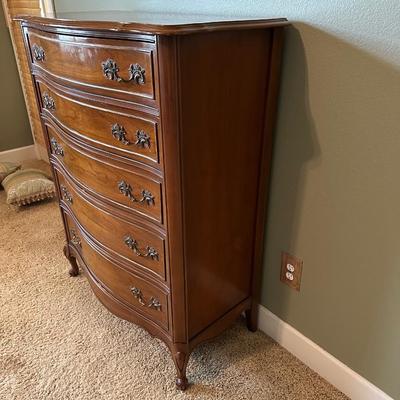 5 DRAWER CHEST