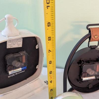 Battery Operated Clocks