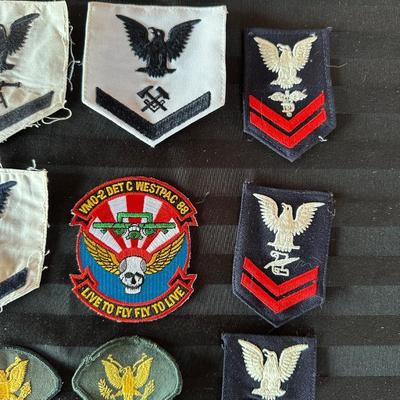 VINTAGE MILITARY PATCHES