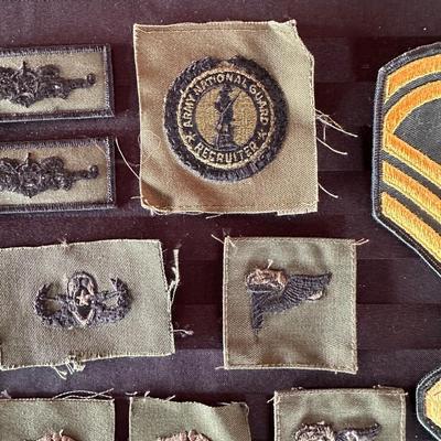 VINTAGE MILITARY PATCHES