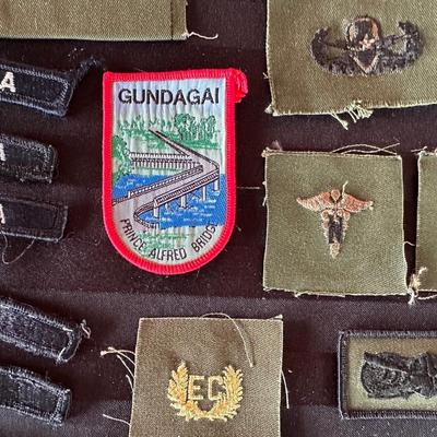 VINTAGE MILITARY PATCHES