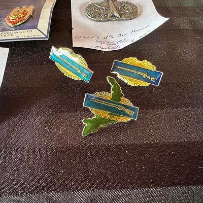 MILITARY PINS