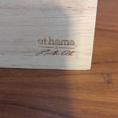 At Home Knife Set With Bamboo Magnetic Board