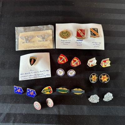 MILITARY PINS