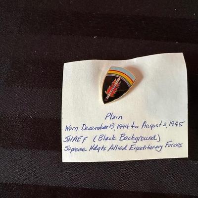 MILITARY PINS