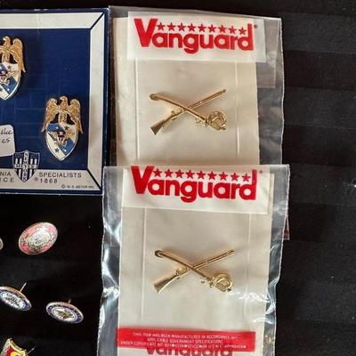 MILITARY PINS AND MEDALS